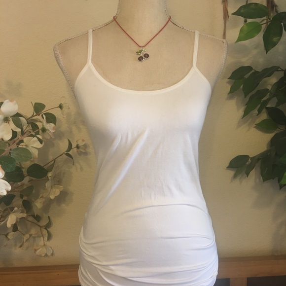 Colorful stone cherry pendant on beaded chain - Picture 4 of 9